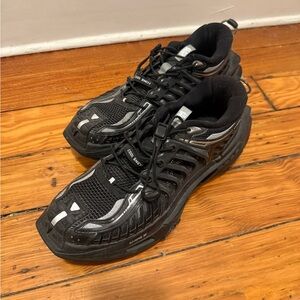 Stylish Black and Silver Athletic Shoes for Women